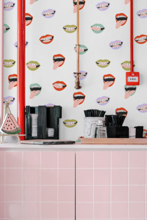 papier peint n°43 bouches acidulées