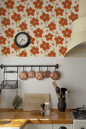 Papier peint N126 champs de fleurs rouge orange cuisine