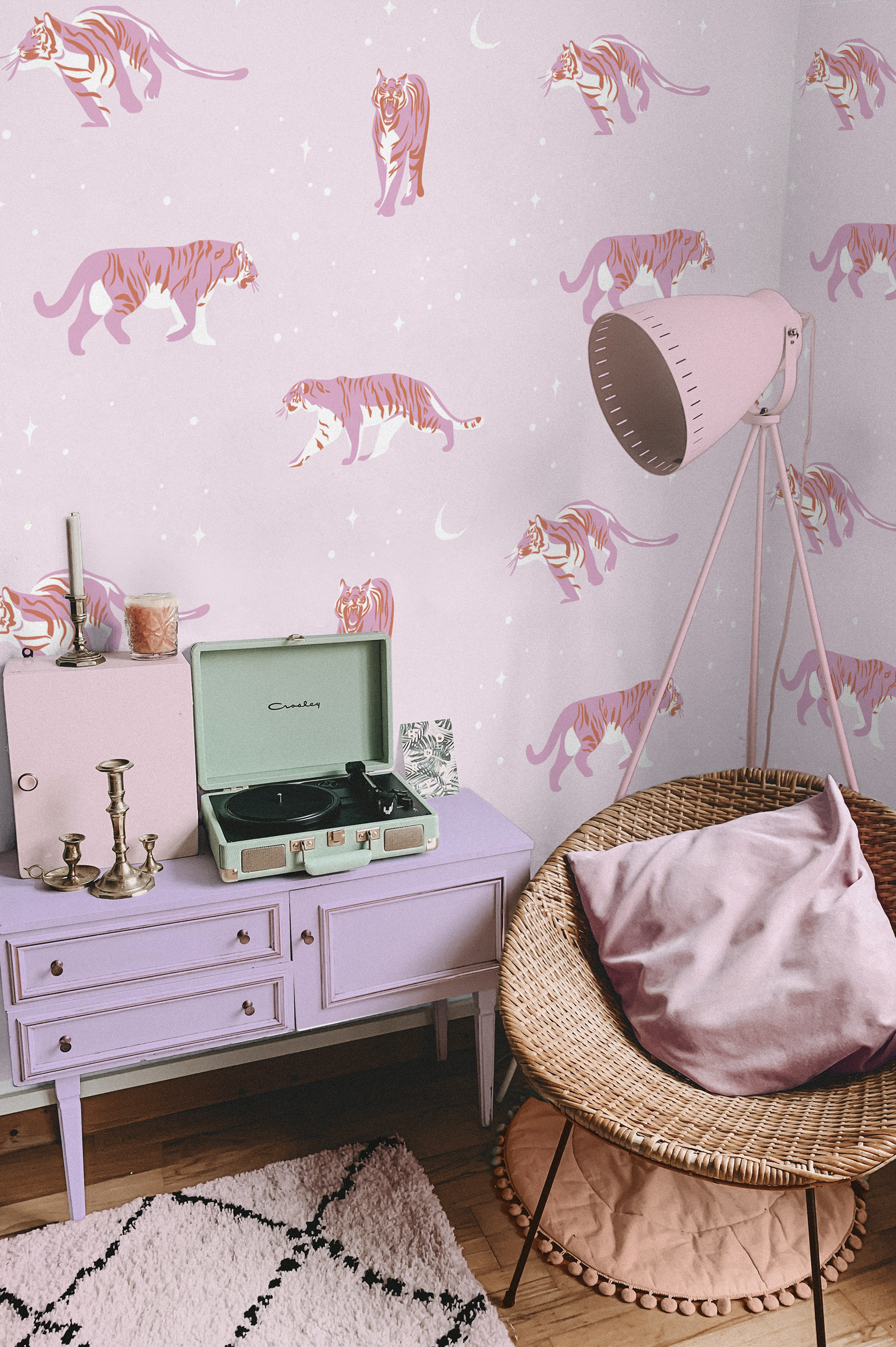 n262-papier-peint-tigres-roses