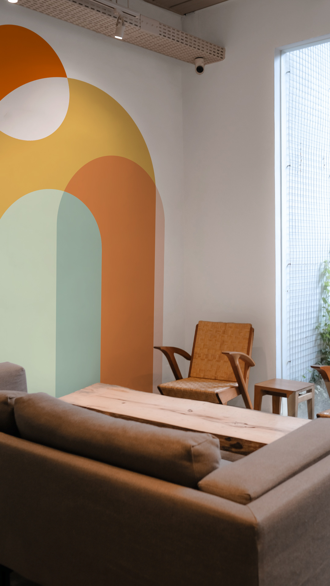 n308 espaces publics tete de lit coloree pop formes acidulees n308 espaces publics tete de lit coloree pop formes acidulees