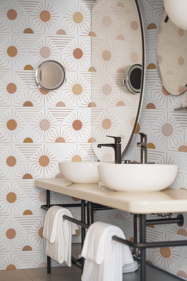 salle de bain terracotta papier peint coucher de soleil géométrique