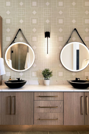 salle de bain beige papier peint géométrie vintage panoramique carré losange