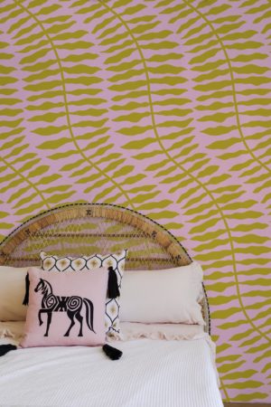 papel pintado dormitorio morado helecho tropical planta panoramica