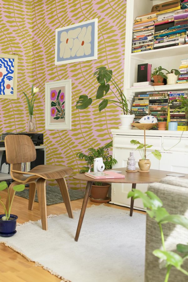 salon violet papier peint fougère tropicale panoramique végétal