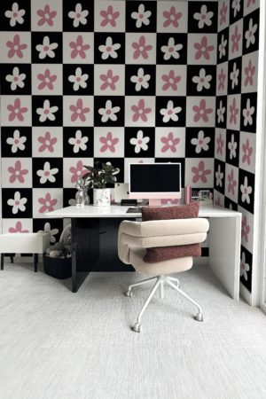 bureau noir papier peint damier floral végétal pop tendance
