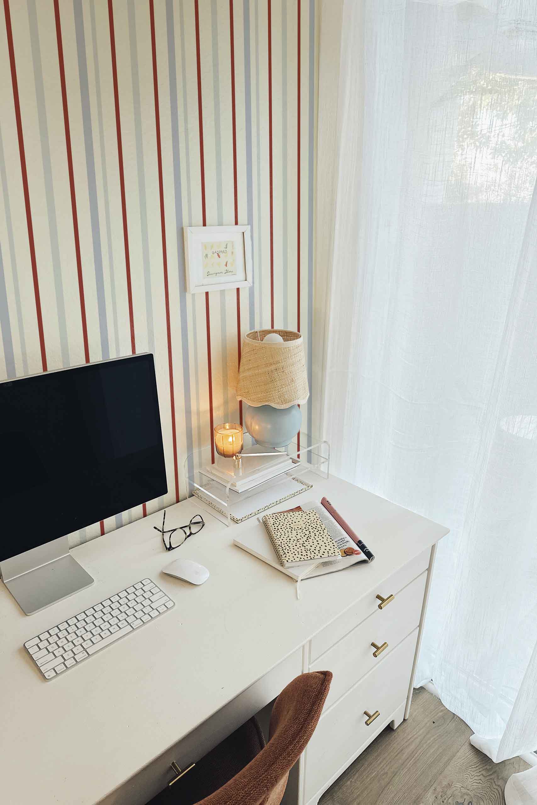 n783 bleu rouge bureau