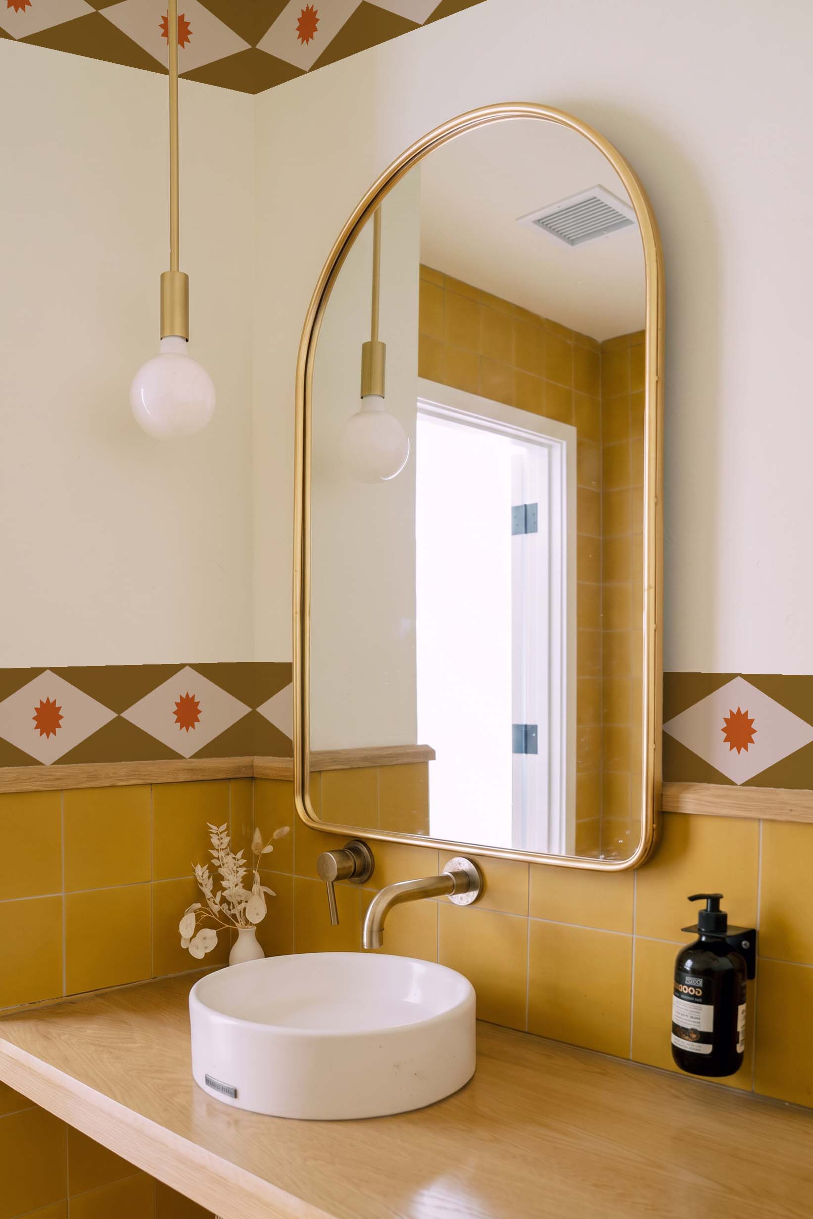 Inodoro de rombo beige