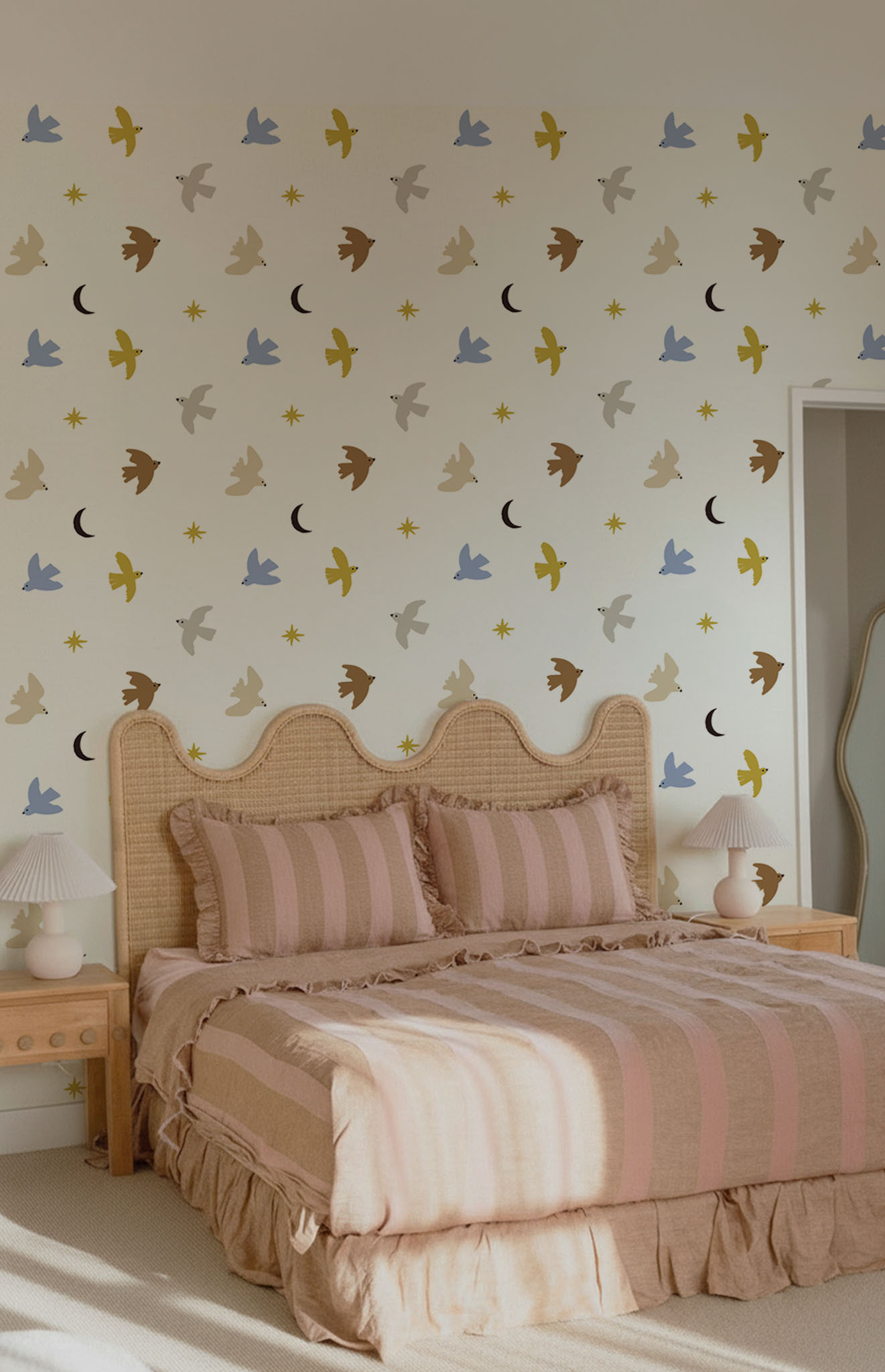 n845 chambre multicolore